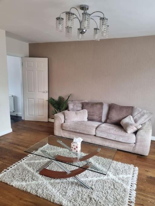 Somers Lodge Leicester Bagian luar foto