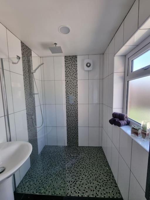 Somers Lodge Leicester Bagian luar foto